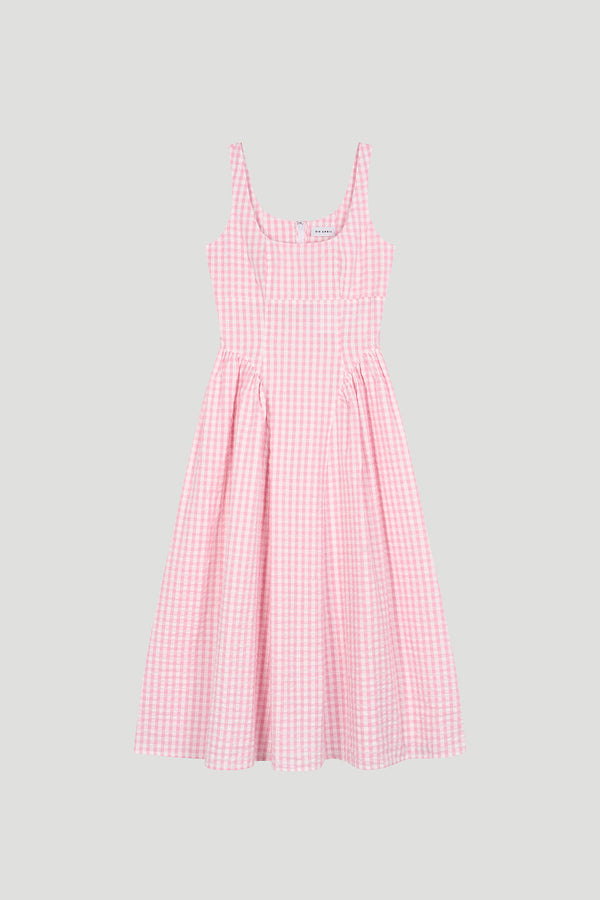 Abril | Vestido de corte A en rosa bebé